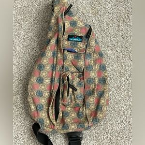 Kavu Floral Sling Bag - Tan, Red, Blue